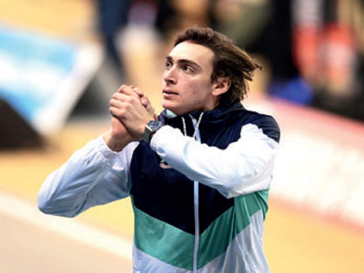 Duplantis breaks world pole vault record for second time ...