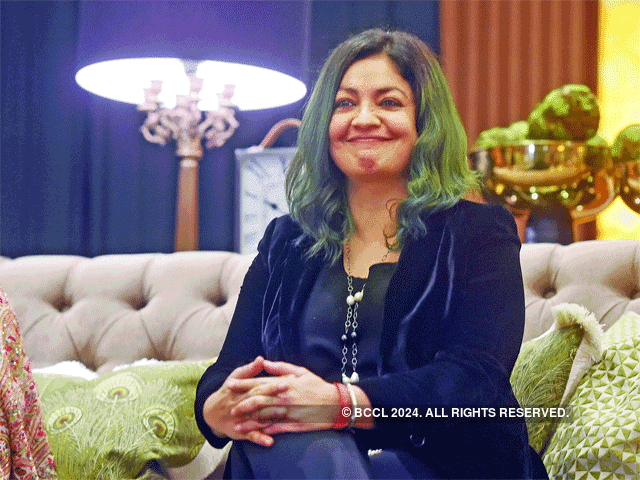 Pooja Bhatt's battle with the bottle turns into a book