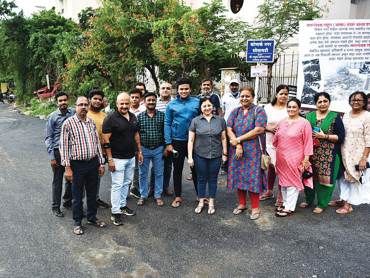 Konark Nagar Society Road - Viman Nagar: 20 yrs for a road, 2 hrs for a credit war - Vimarsana News
