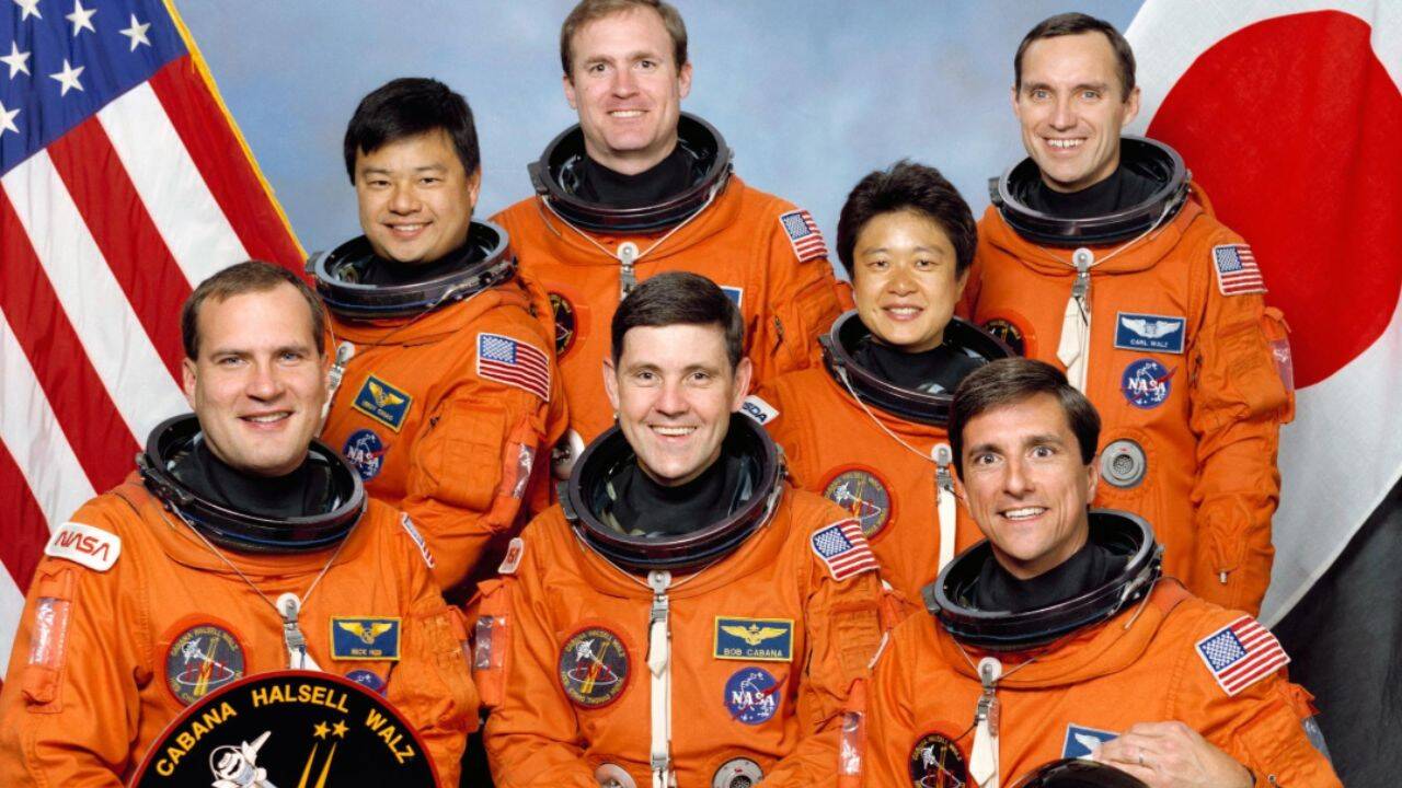 STS-65 Official Crew Portrait