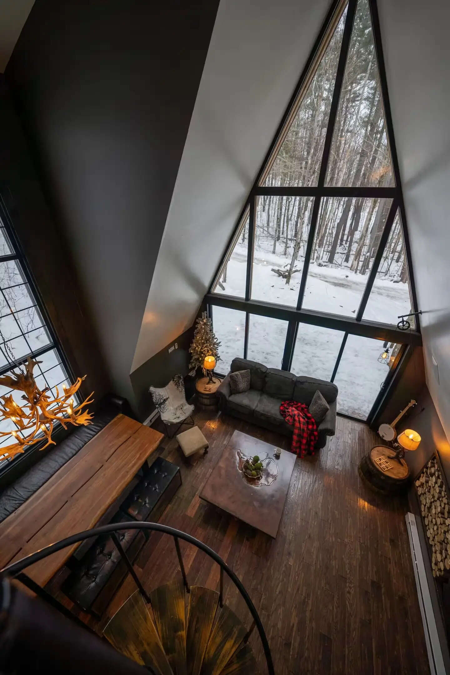 A carpenter bought 5 acres for $27,000 and started building cabins. His rentals went on to generate $2.1 million