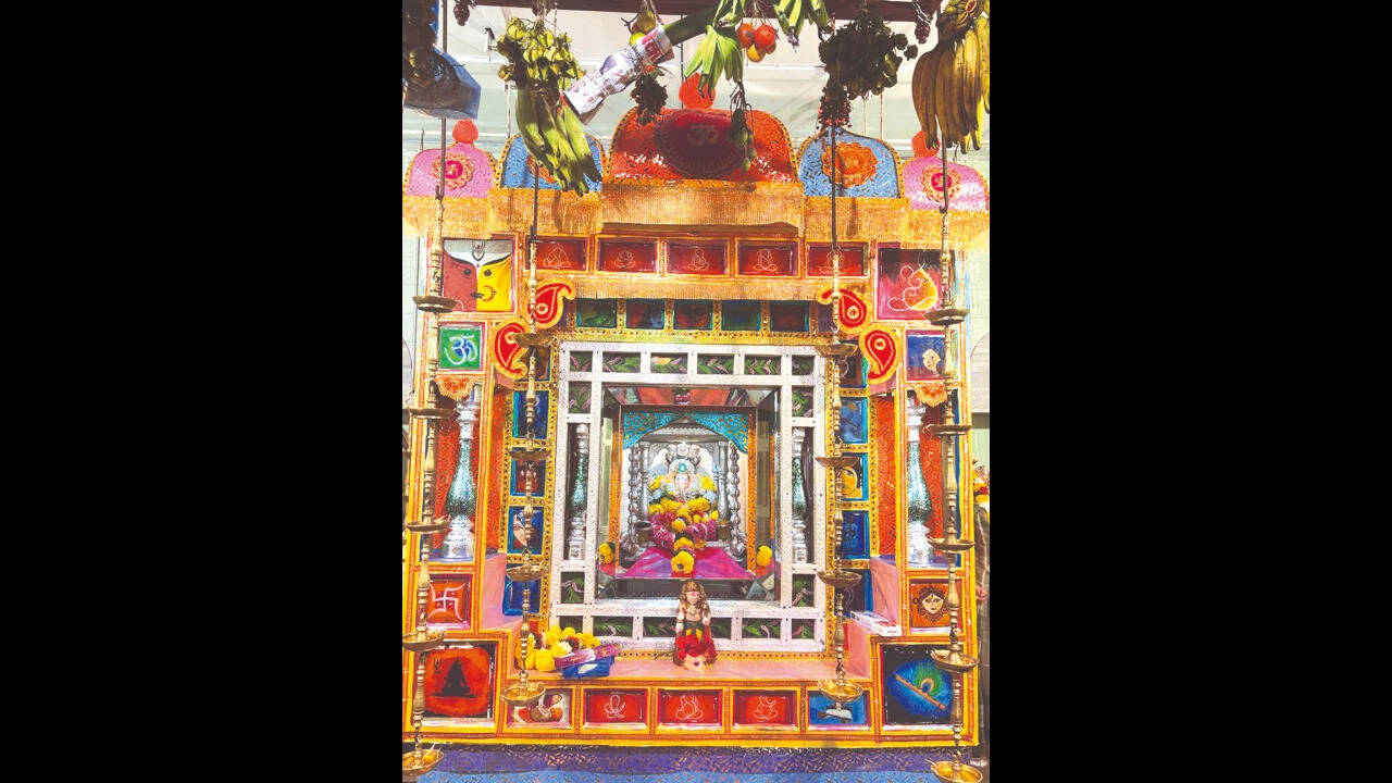 Raikar family Shiroda Ganesh Utsav
