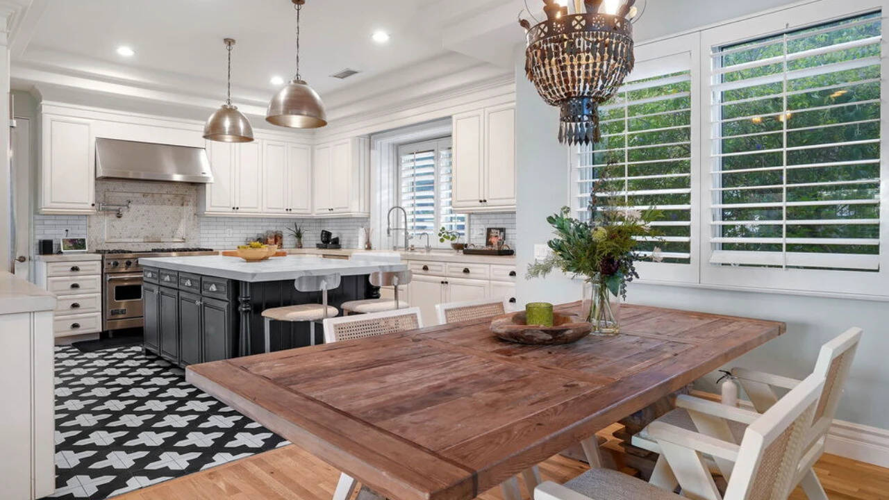 The kitchen and dining