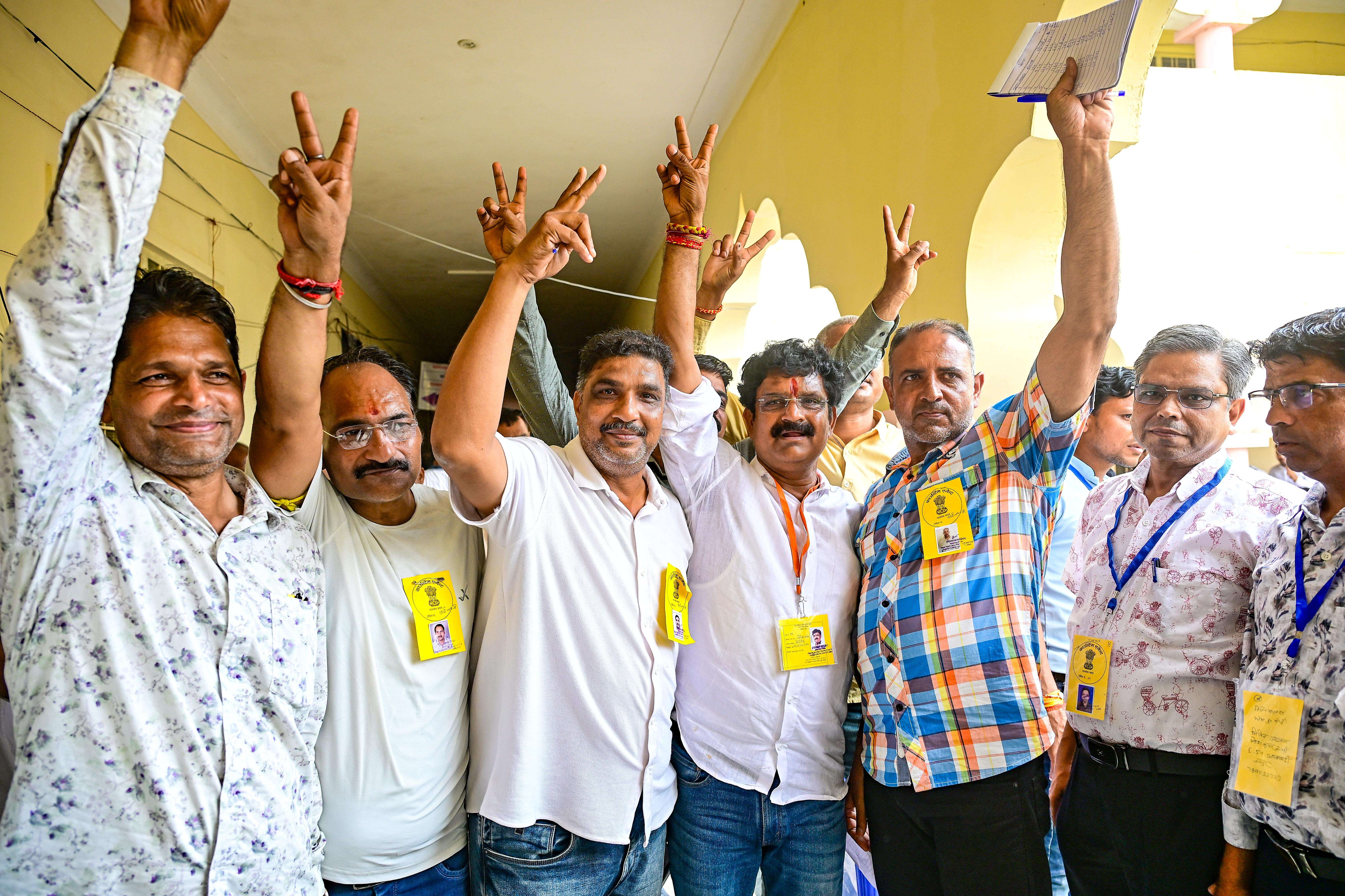 Poll Counting at Bhawani Niketan (Bhagirath) (10).JPG