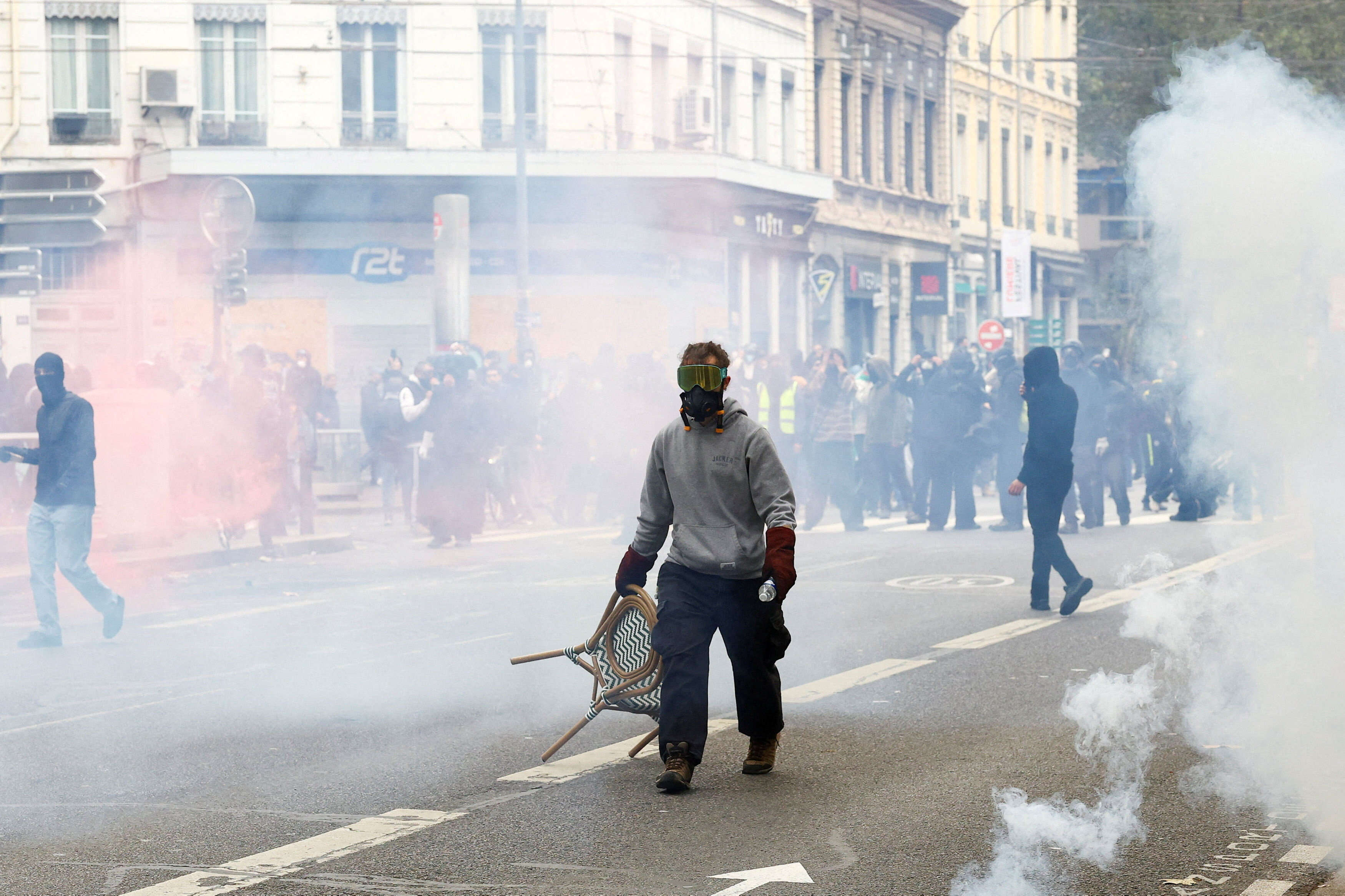 Second nationwide day of protests against the cost of living in France
