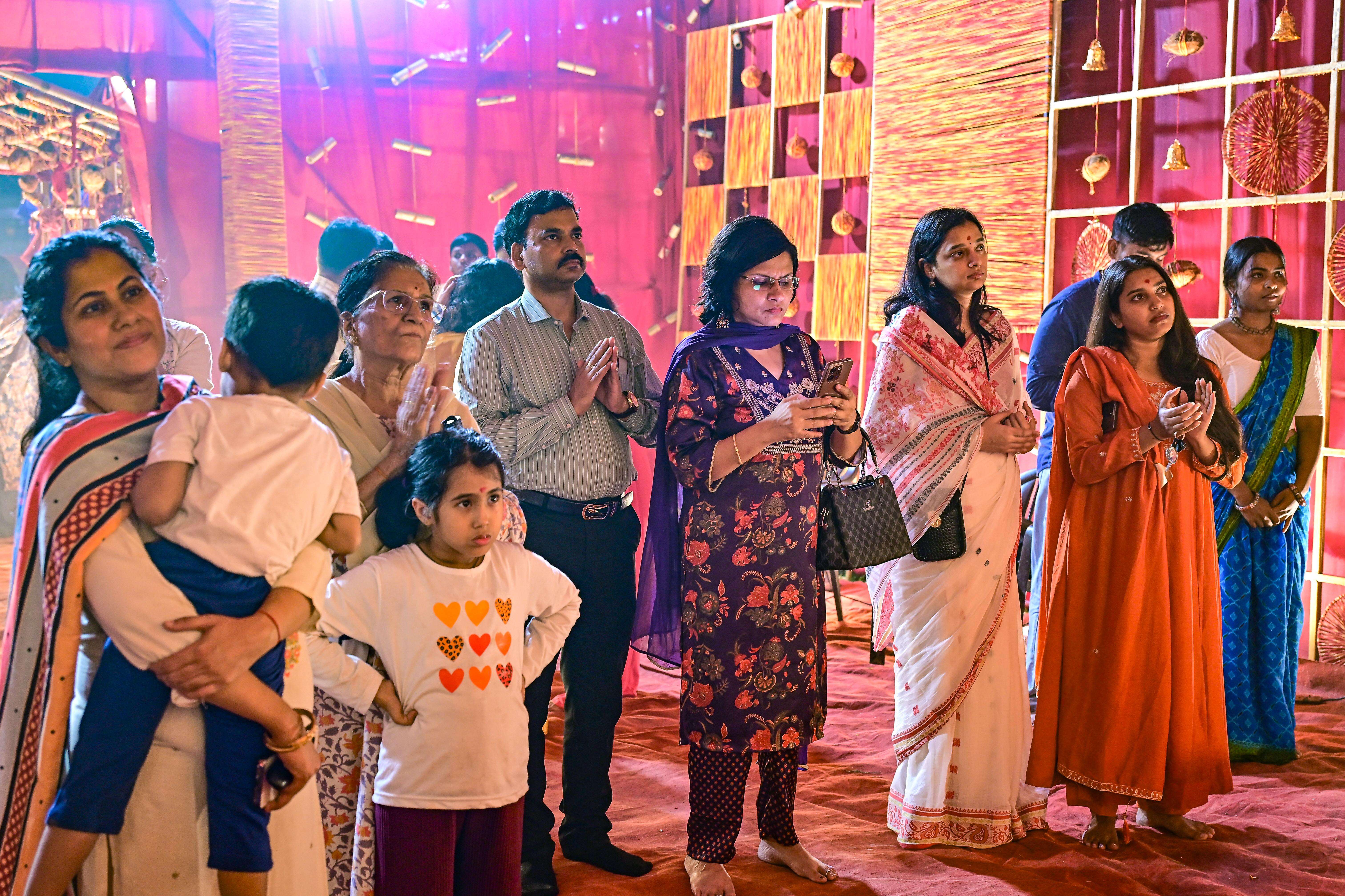 Durga Puja - Krishna Palace (9).JPG