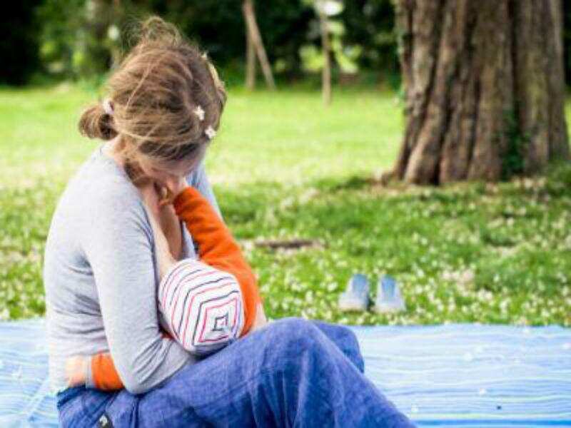 Malayalam Malayalam magazine Grihalakshmi’s cover, featuring Gilu Joseph breastfeeding baby