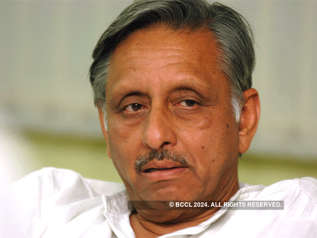 Congressmen angry with Mani Shankar Aiyar for giving Mughal spin to Rahul Gandhi’s nomination for Congress President’s post