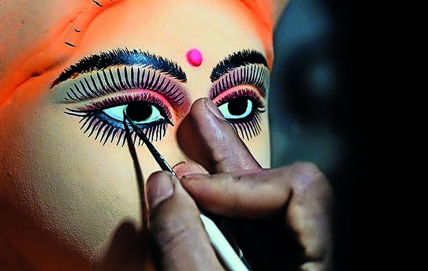 Sati theme and Gen Z touch this Durga puja season