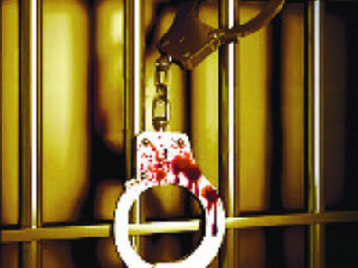 two-arrested-for-thrashing-18-year-old-boy-in-thane