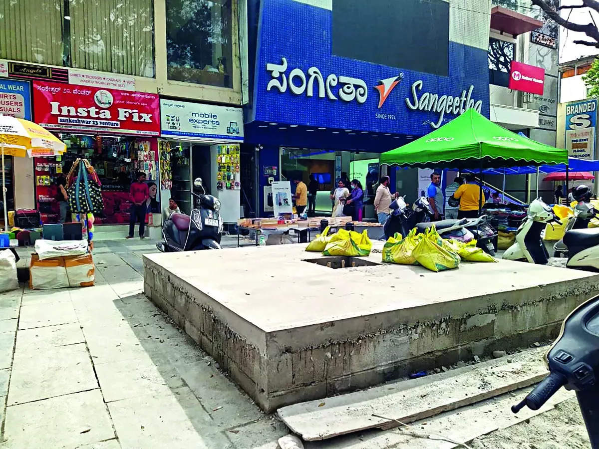 gandhi bazaar BBMP s Gandhi Bazaar plan ruffles feathers