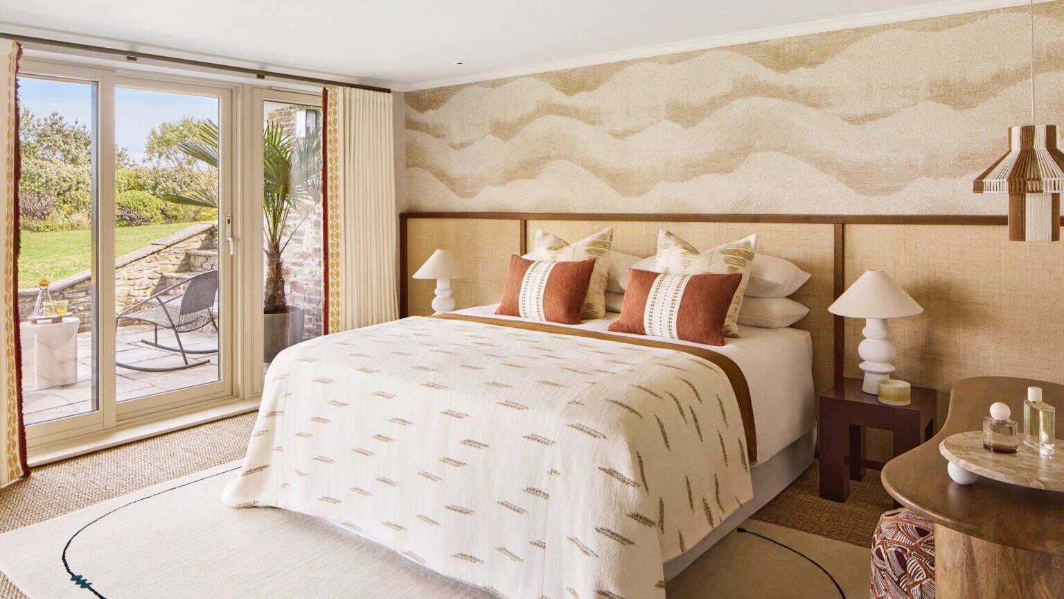 ​The Cornwall home comes mortgage-free with £250,000 cash
