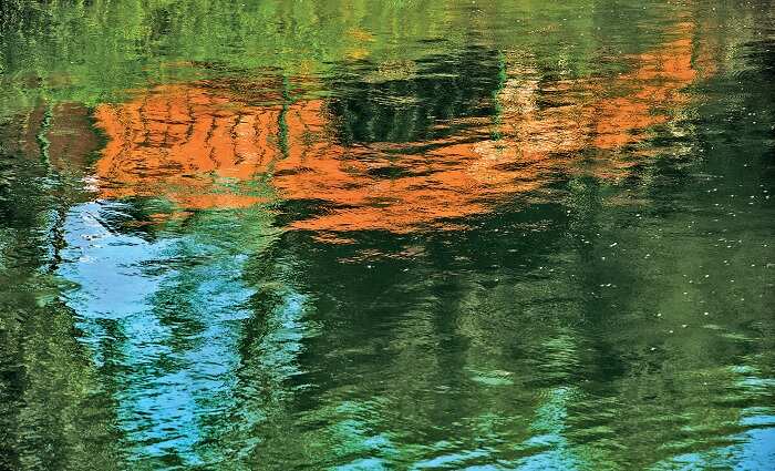 Abstraction in water