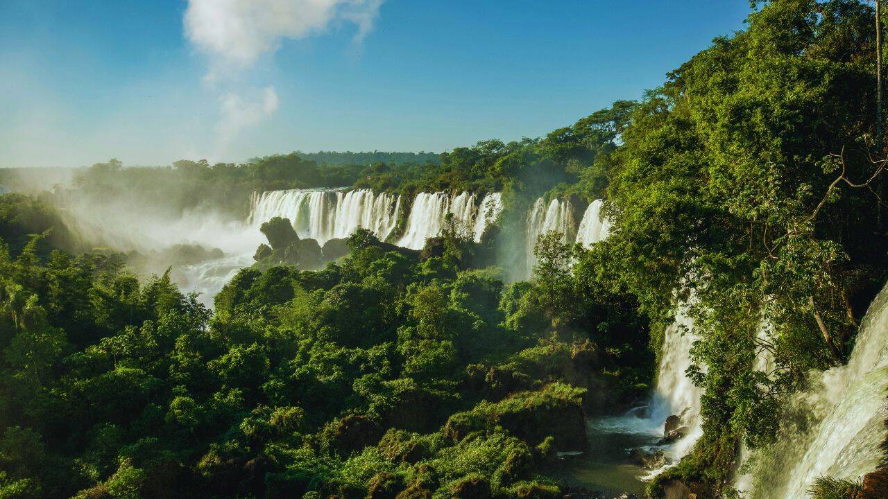 Iguazú National Park (Argentina &amp; Brazil)