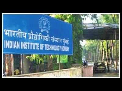 IIT Bombay: IIT Bombay faculty alleges students cheat during exams