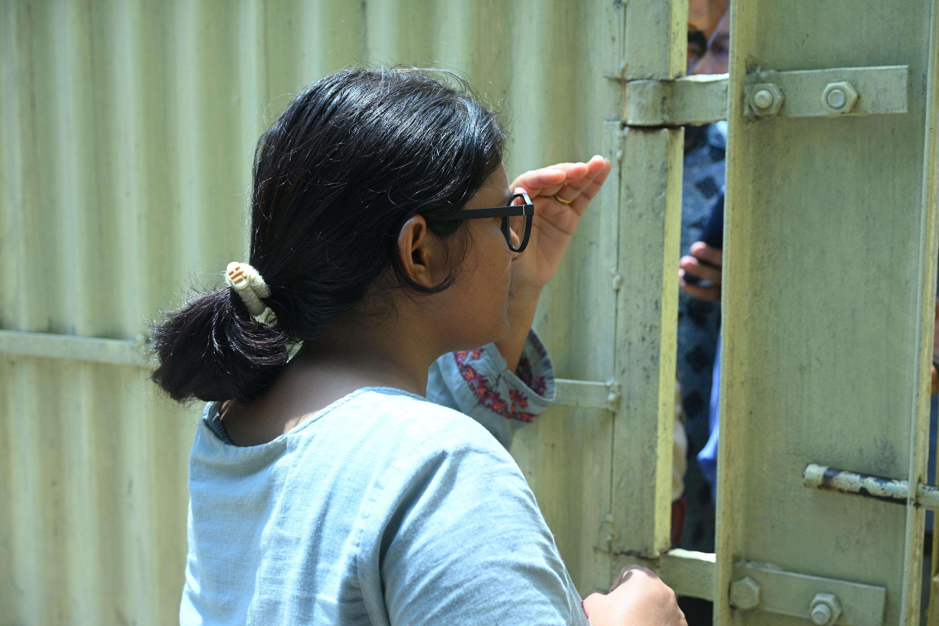 Chaos at the Sri Sathya Sai College after Candidates taking the All India Ayush Postgraduate Test (AIAPGET) exam (Bhagirath) (6).jpeg