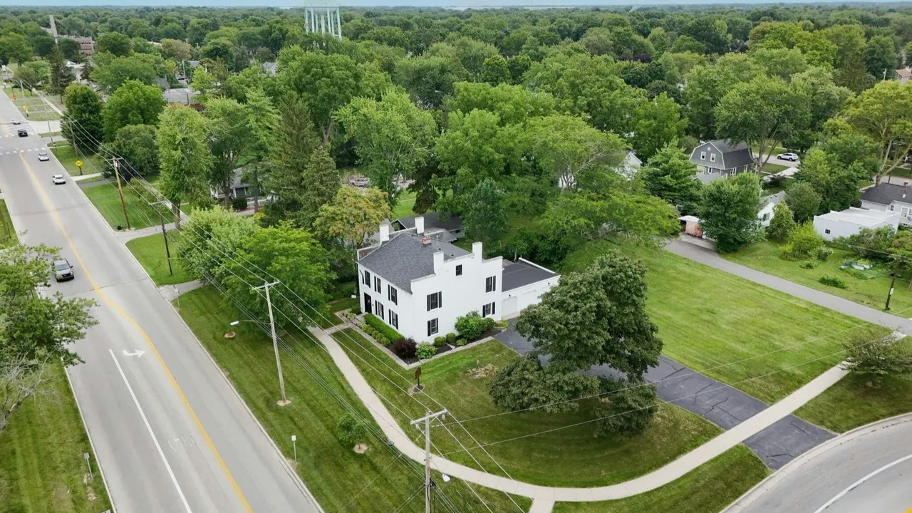 6 inmate cells became pantries and closets and the $400,000 home is now under offer<br>