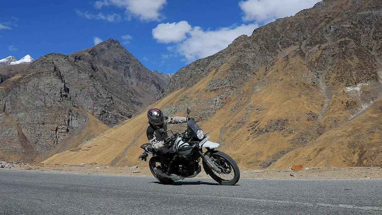 Himalayan 450 cornering