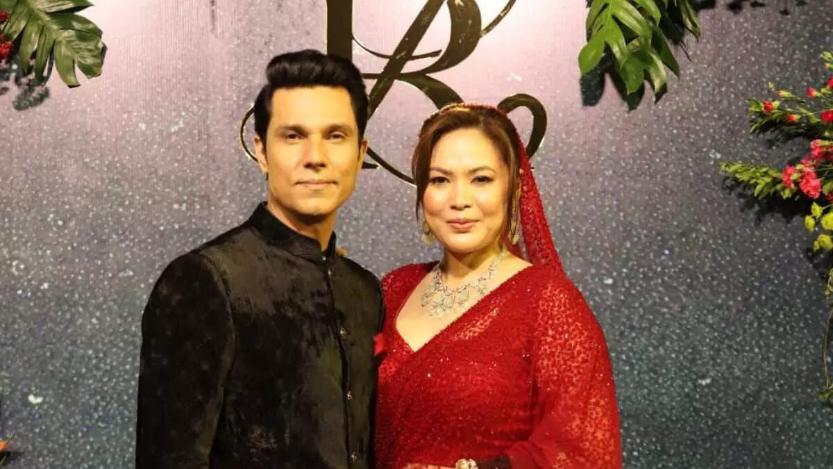randeep-lin-reception-pics