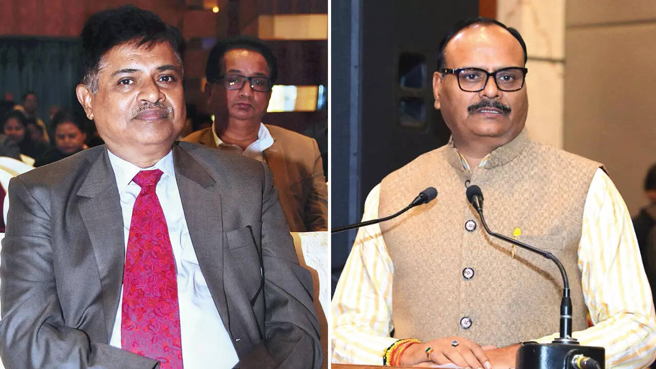 (L) Arun Kumar Sinha (R) Brajesh Pathak