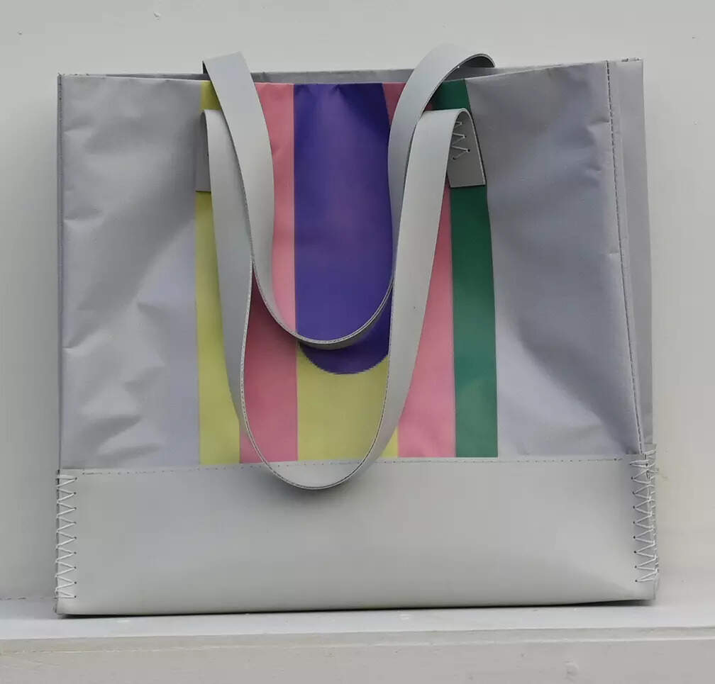 ss_T&T facade bags_2c