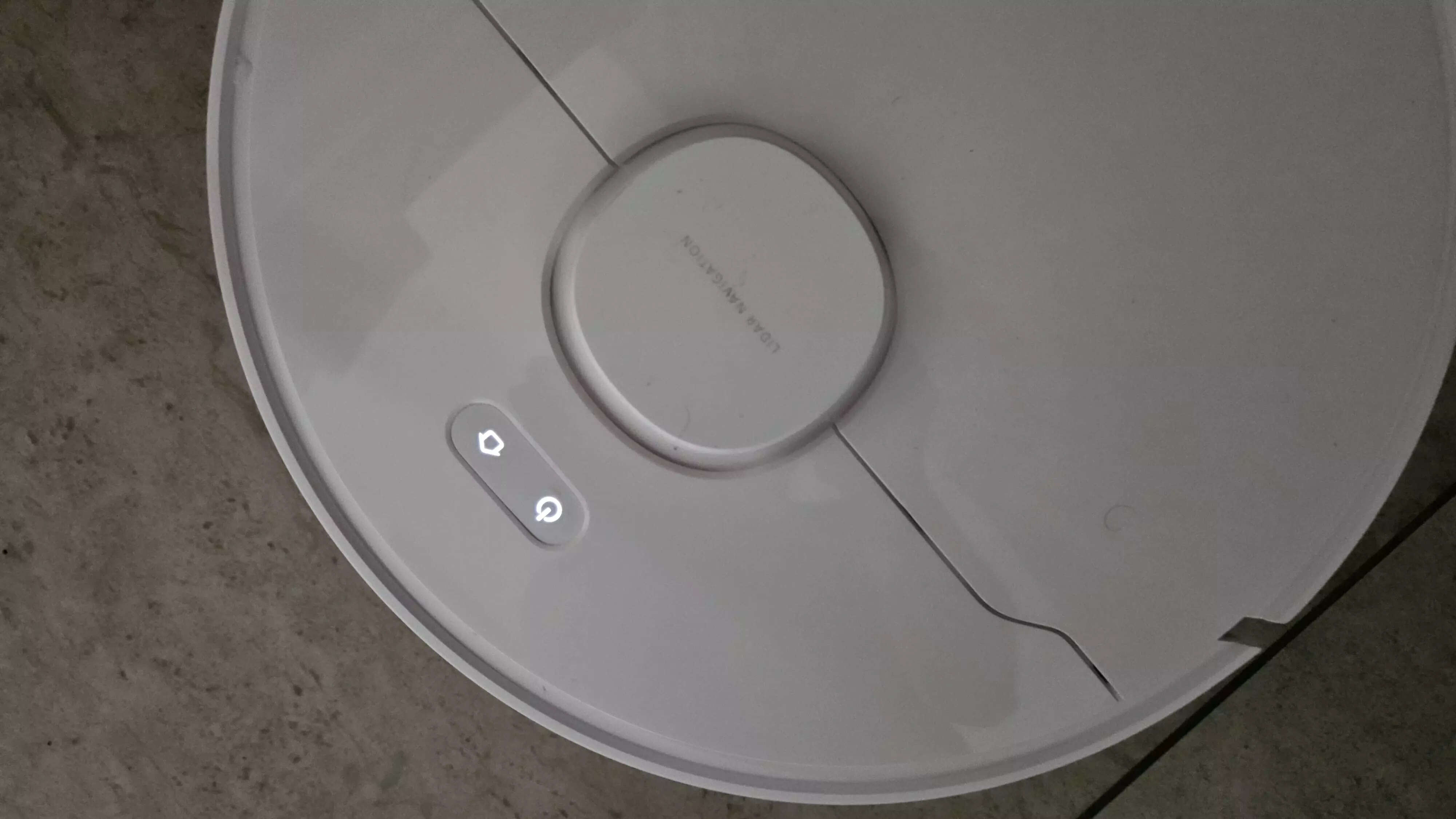 Dreame Dreambot F9 Pro robot vacuum cleaner review: The house help ...