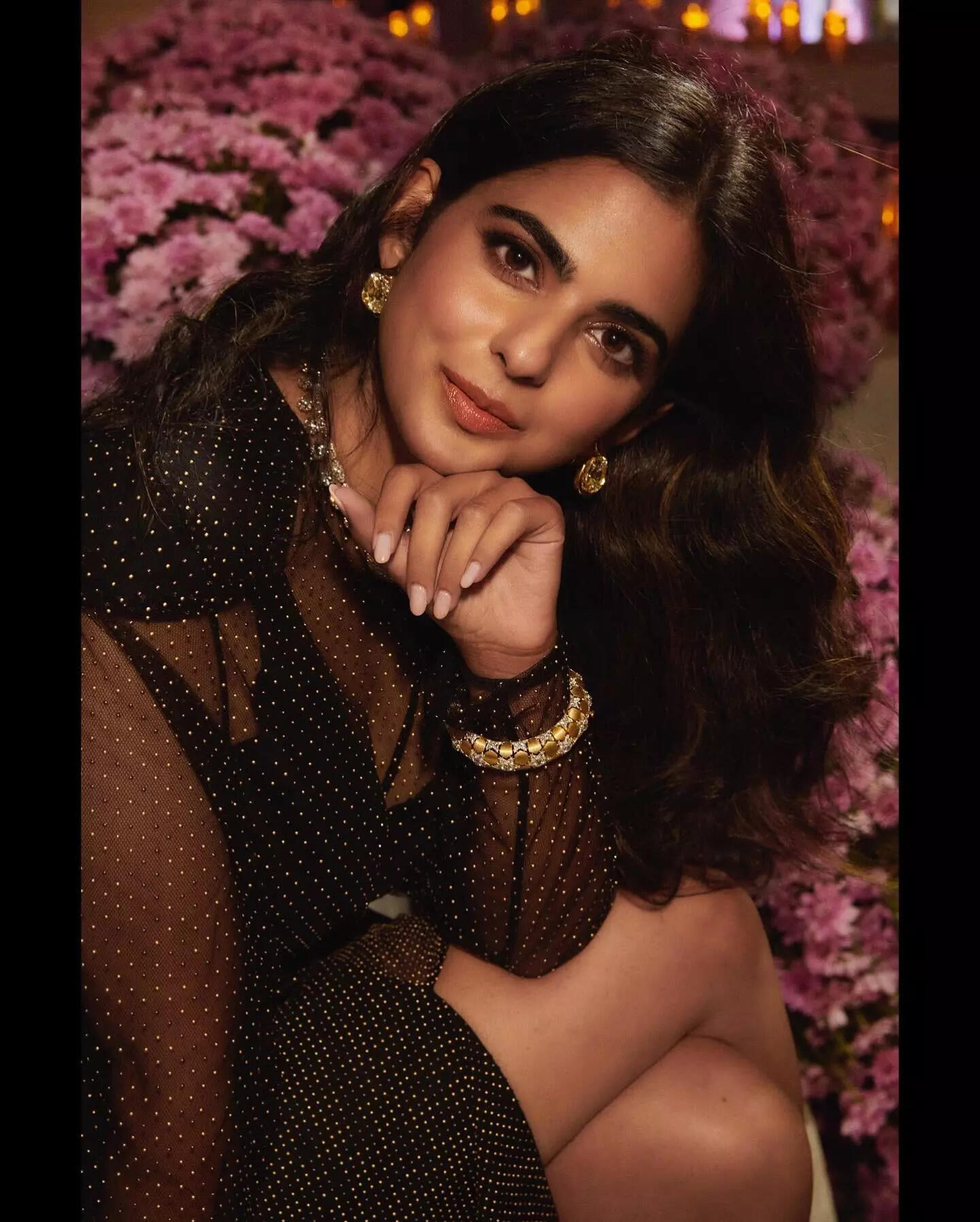 anaitashroffadajania_1709390844_3314933125634768795_212521244