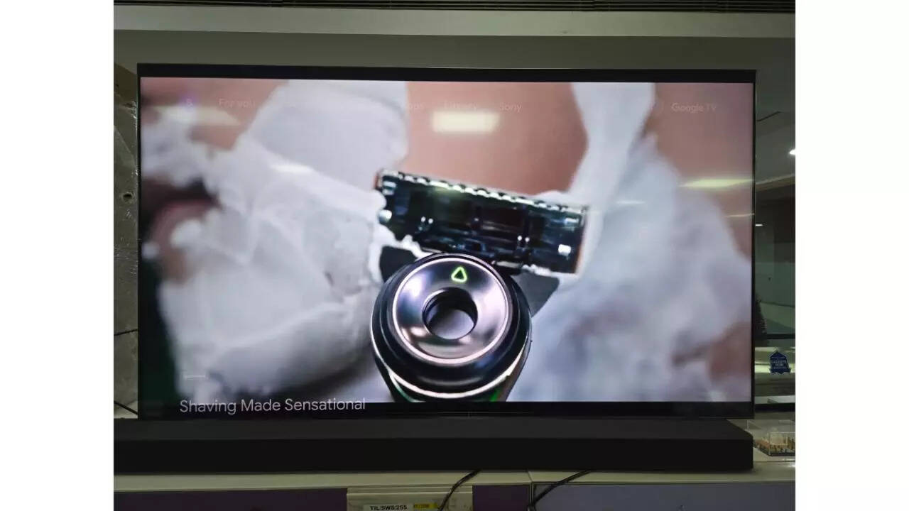 Sony Bravia 7 series TV: Display