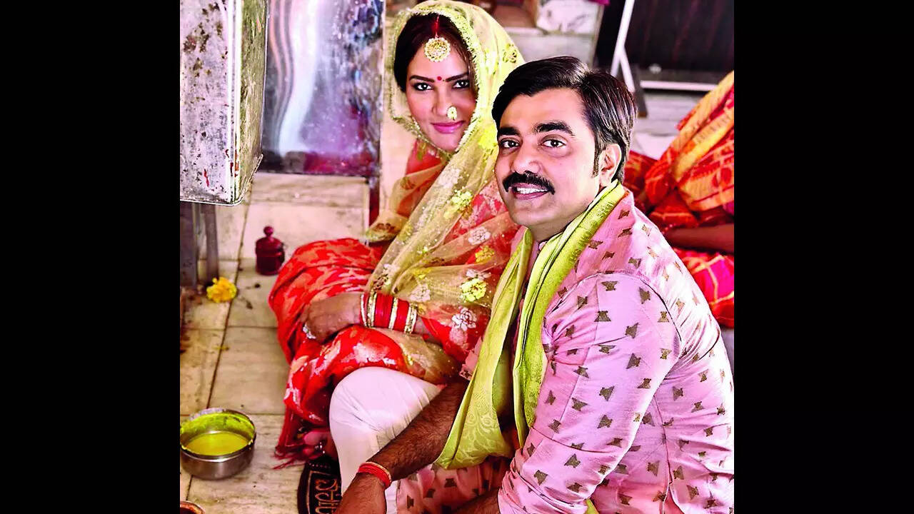 Kamna Pathak with her husband Sandeep Shridhar