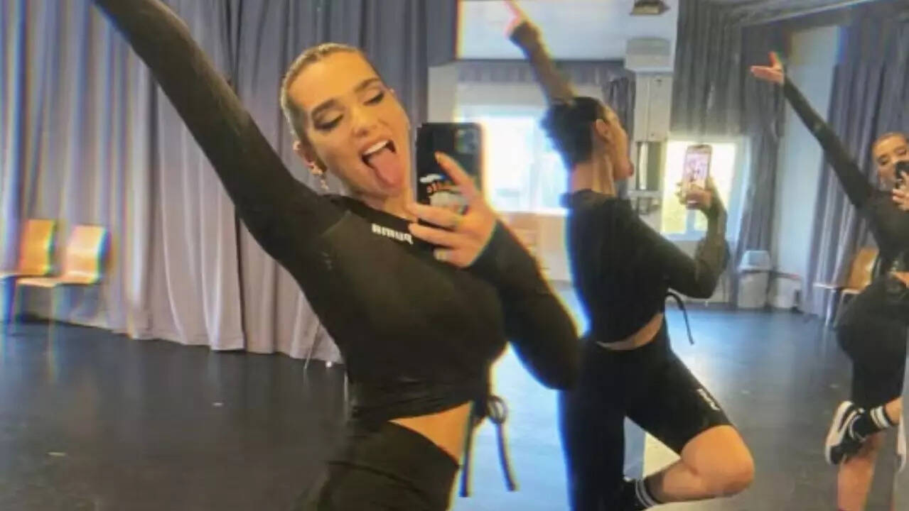 dua lipa 1