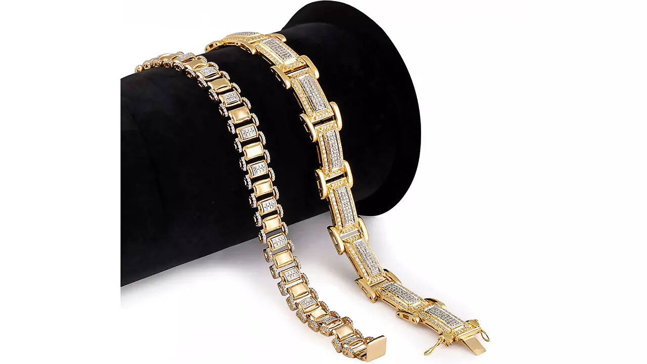 Men also like chunky bracelets, bold rings with gemstones