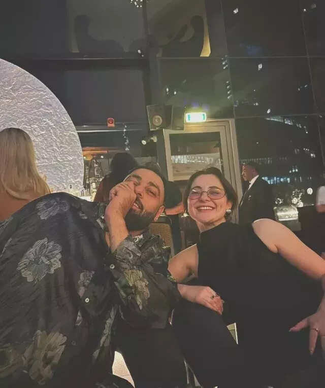 Hania - rapper Badshah