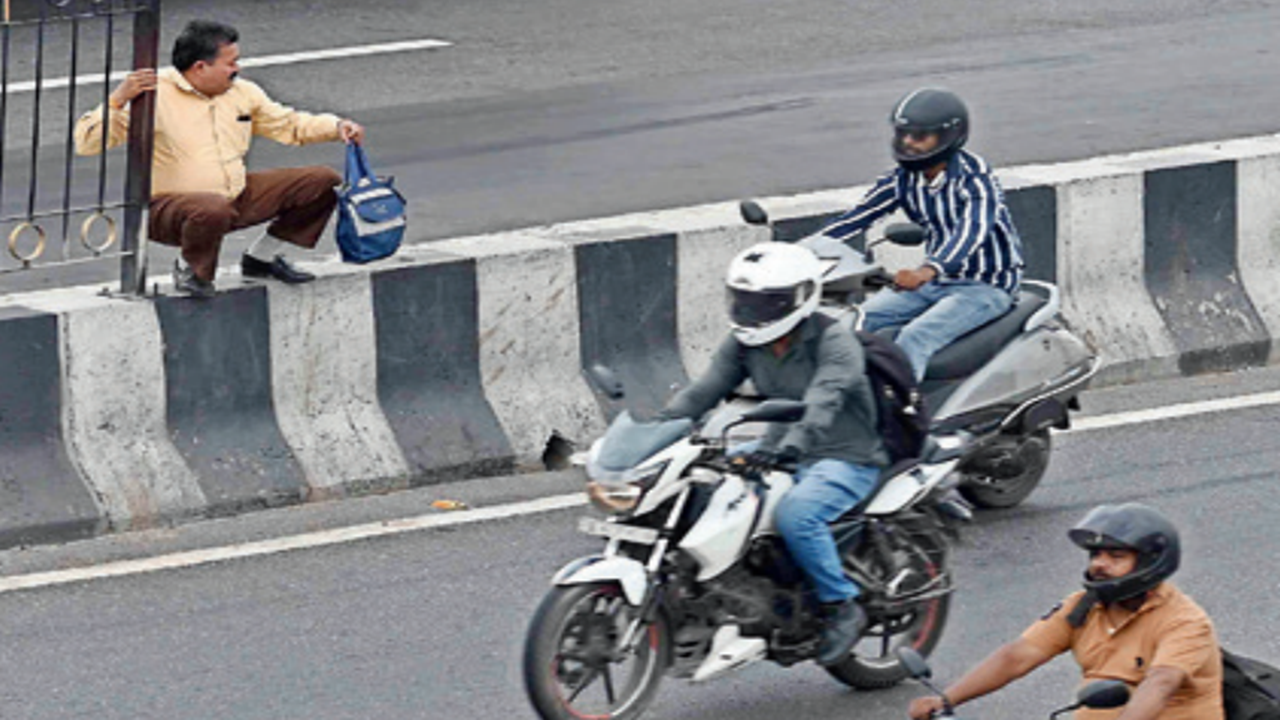 On premier highway, there are no rules