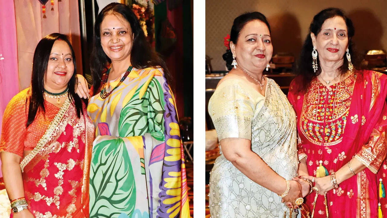 (L) Priya Mishra and Anju Bajpai (R) Shalini Rastogi and Meena Pandya