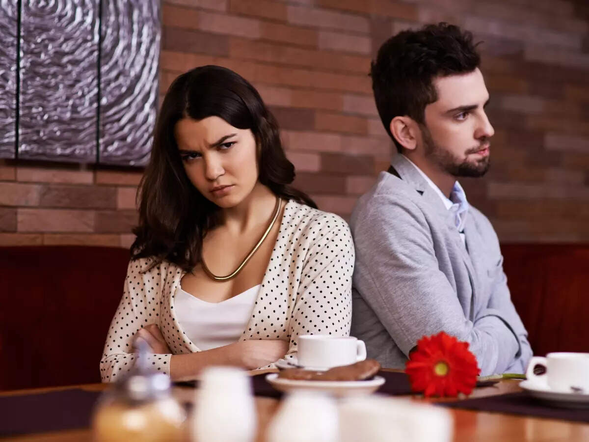 5 ways abandonment issues are damaging your relationship? Ways to deal ...