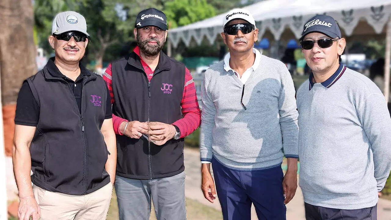 (L-R) Maj Gen Sushil Chandra, Brig Navtej Sohal, Maj Gen Gautam Mahajan and Maj Gen Deepak S Bisht