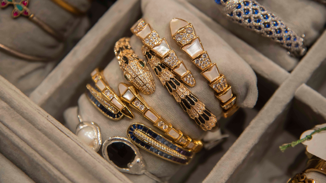 Dupe luxury bracelets