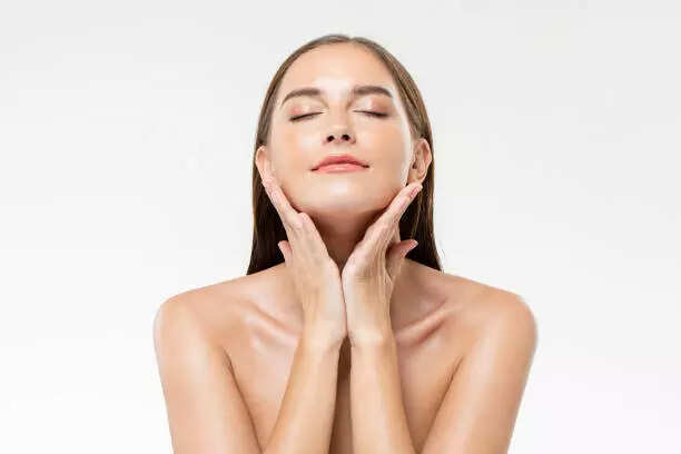 istockphoto-1332033446-612x612
