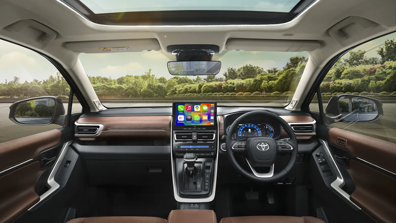 Innova Hycross Interior
