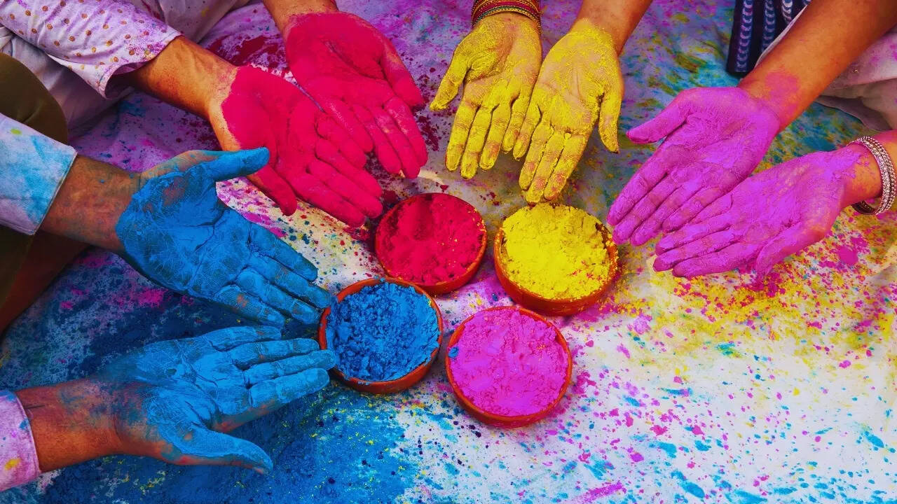 Holi quotes