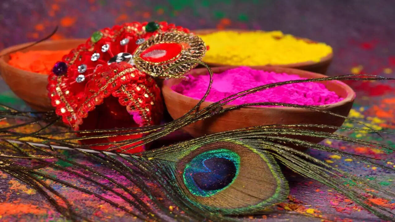 Holi quotes