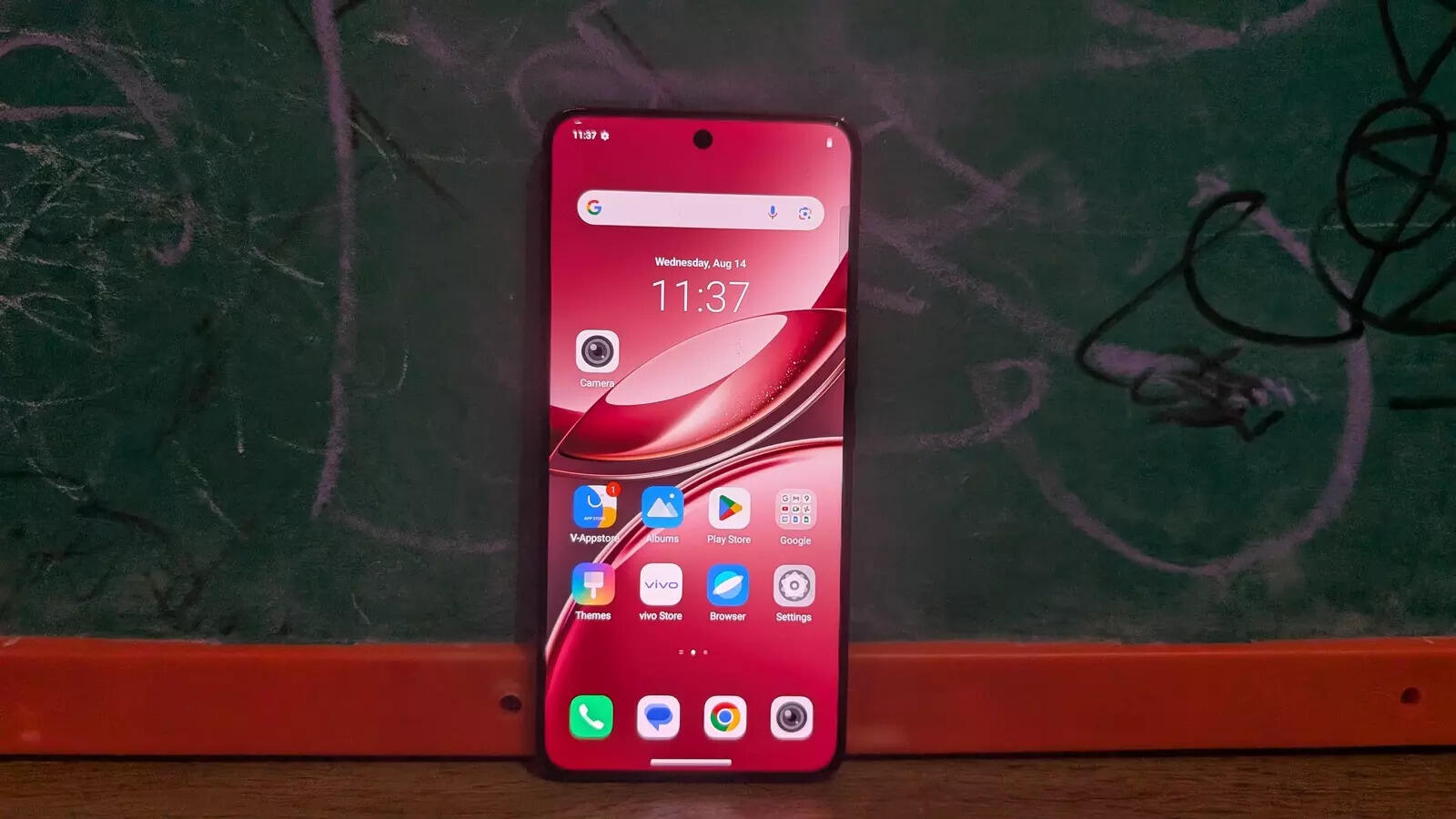 Vivo V50 display