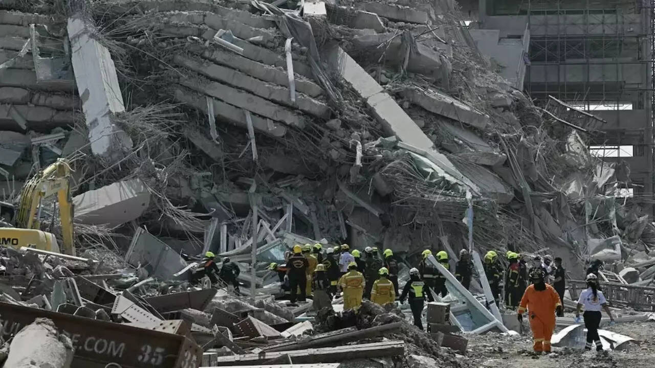 Earthquake (1)