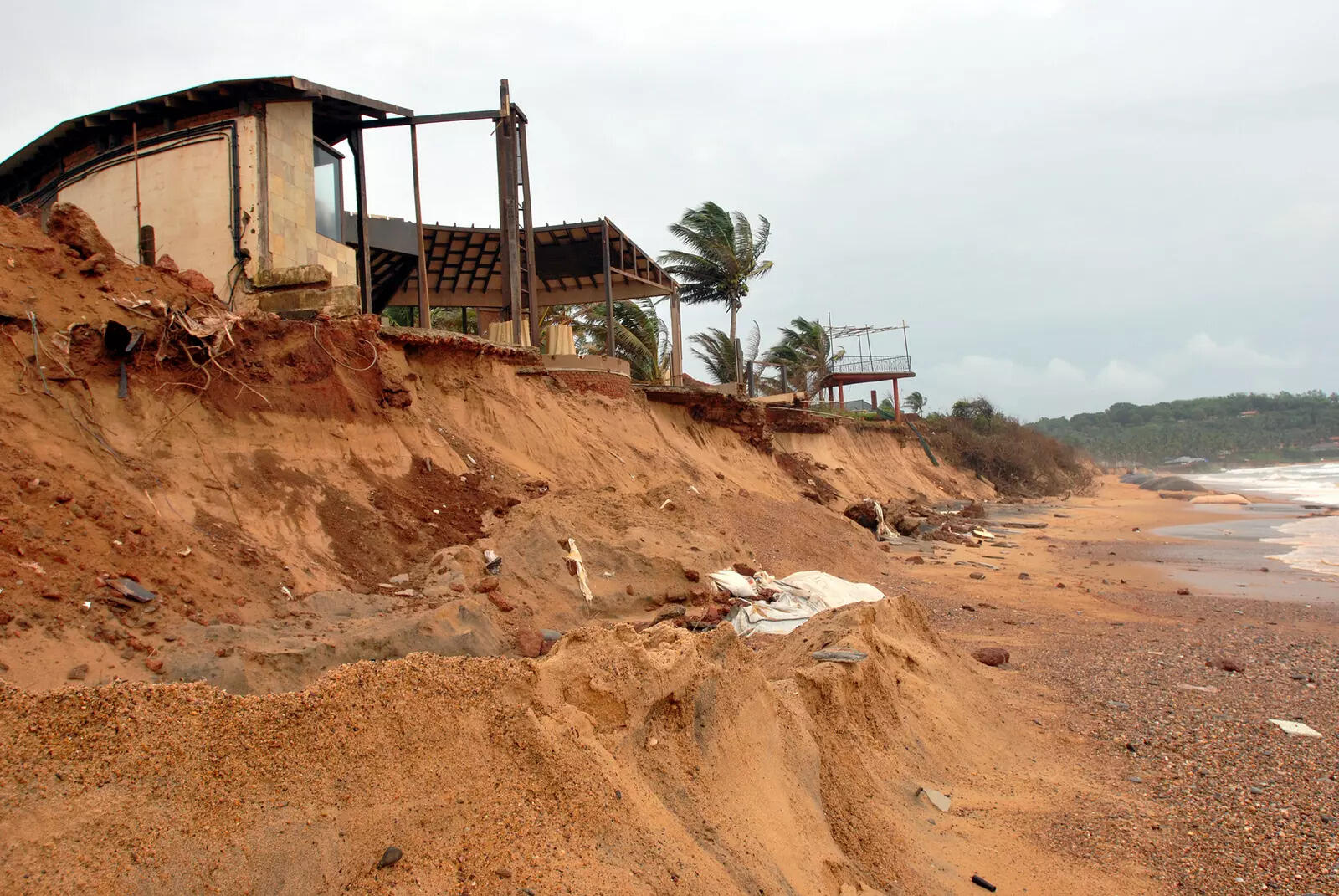 BEACH_EROSION_3
