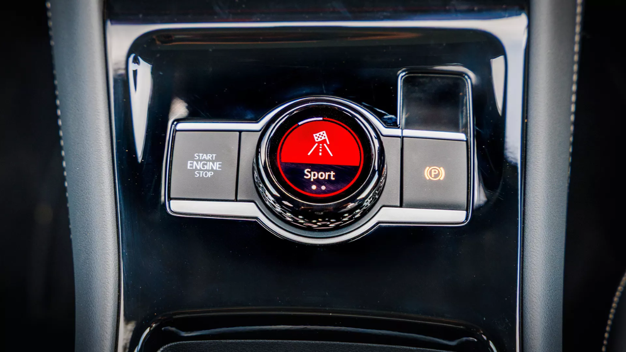 Rotary controller with an inbuilt OLED screen