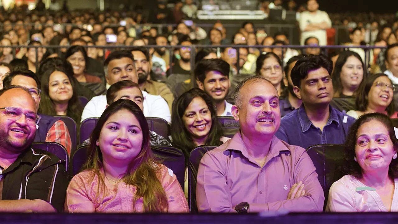 Audience all ears to Piyush