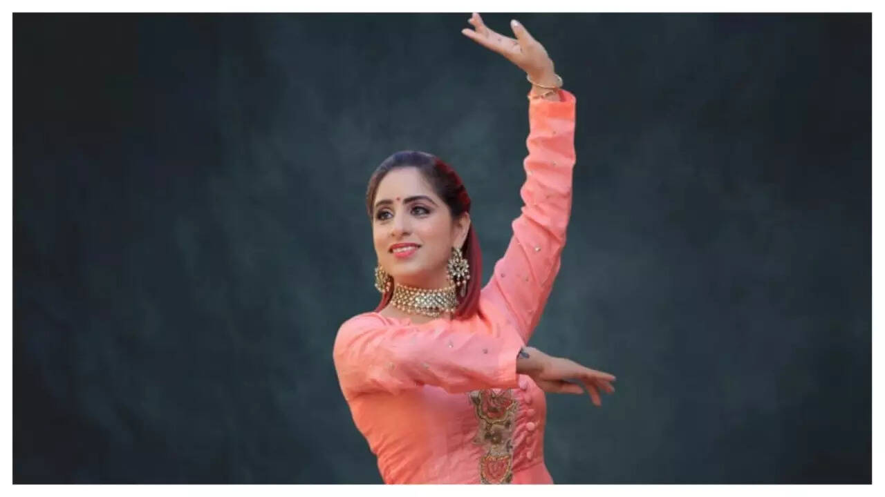 Choreographer Ritika Arora: I would love to combine dance and acting in ...