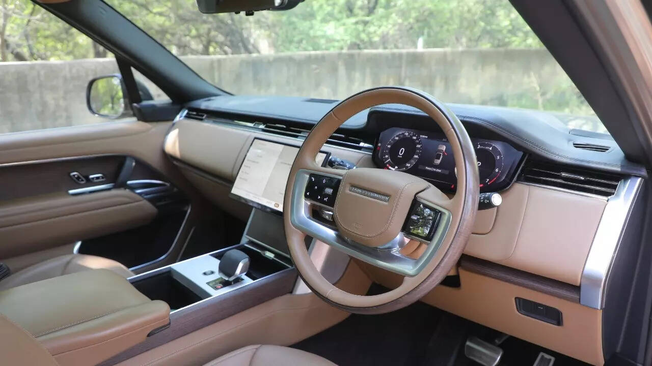 Range Rover Autobiography Review: Still a king, now homegrown - The ...