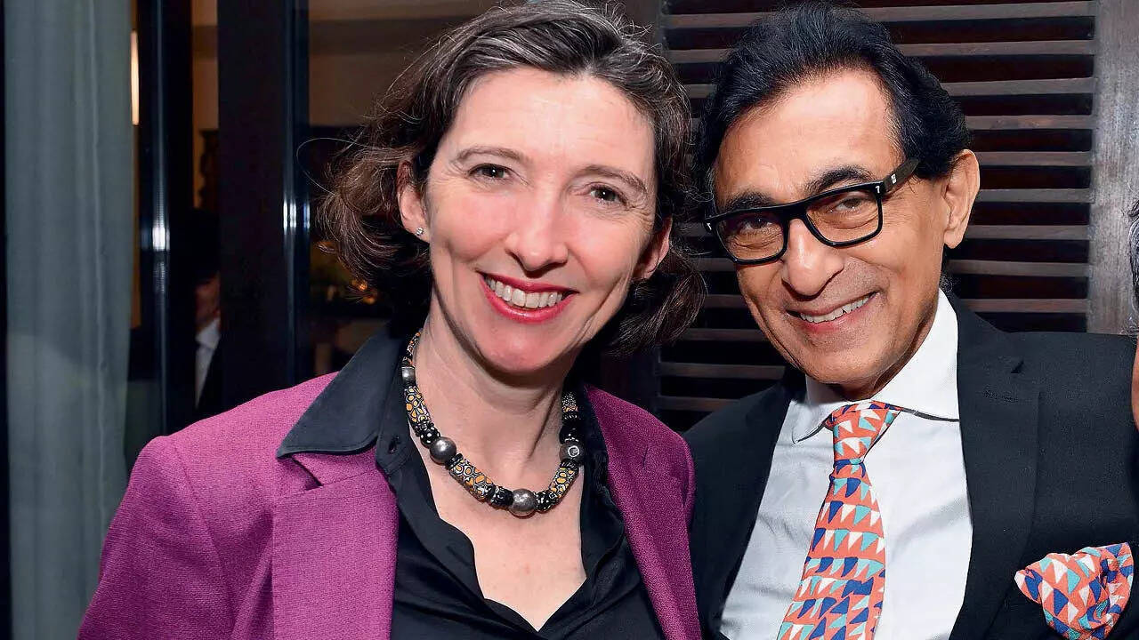 British High Commissioner Lindy Cameron with Sunit Tandon