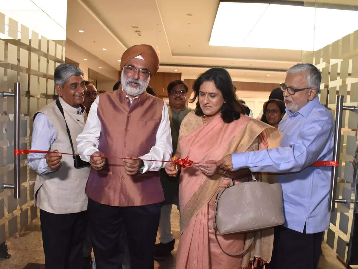 Photographer Sudhir Kasliwal, Ambassador Gurjit Singh, Ambassador Gaitiri I Kumar, Ambassador Satish Mehta inaugurating the photography exhibition
